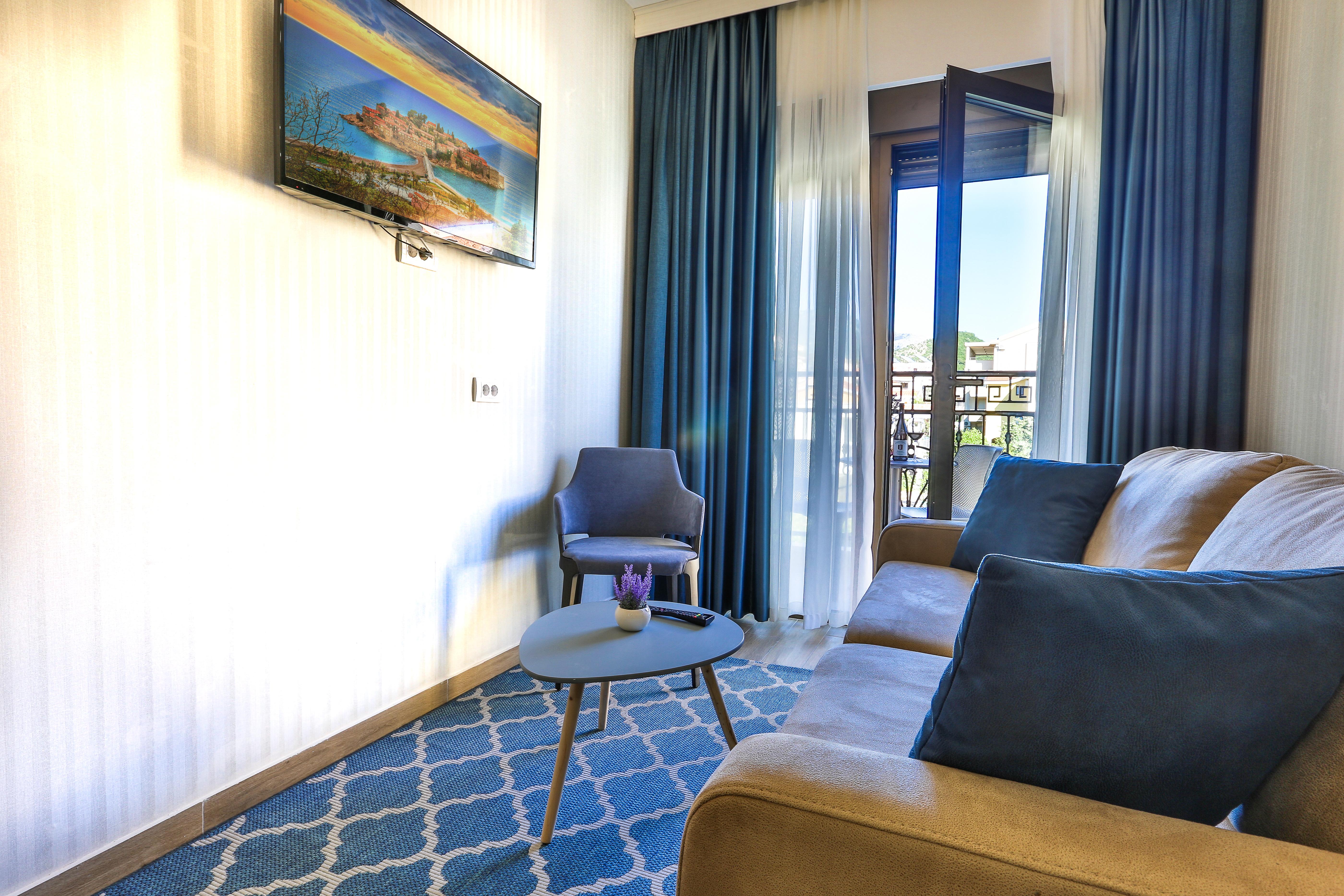 Hotel Harmony By Aycon Petrovac Eksteriør billede