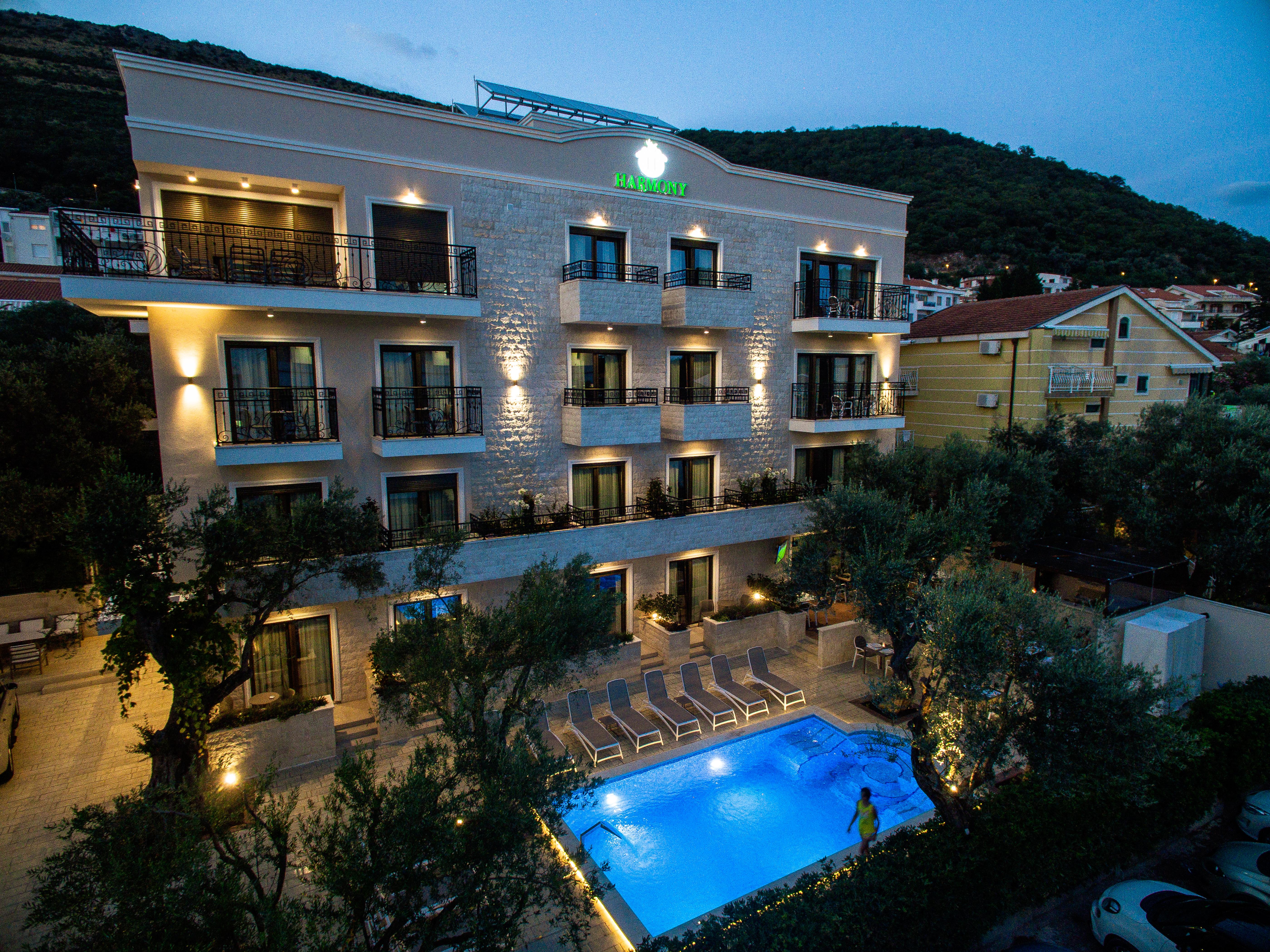 Hotel Harmony By Aycon Petrovac Eksteriør billede